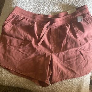 Pink shorts